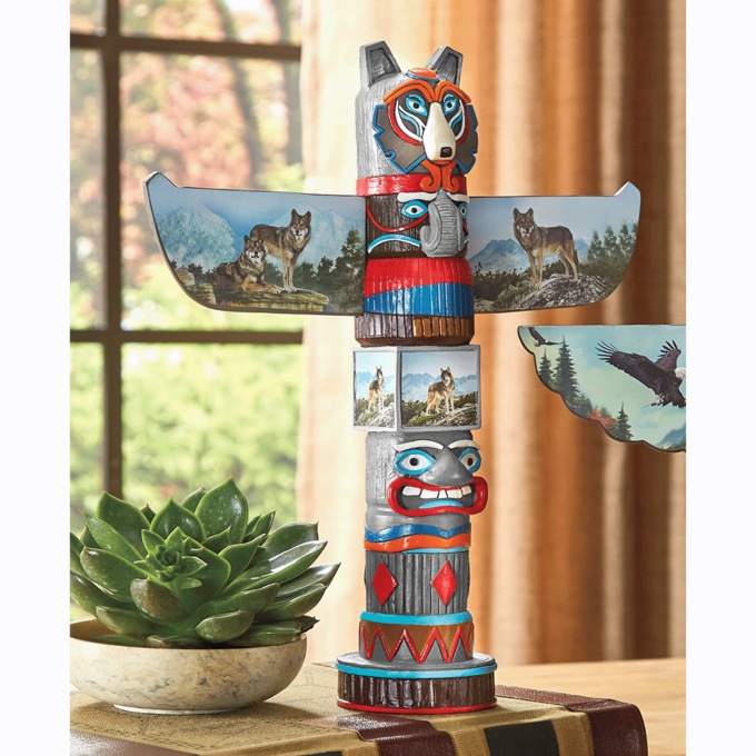 Totem Pole | Swiss Colony