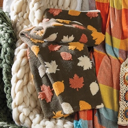Jacquard Leaf Sherpa Throw, , large
