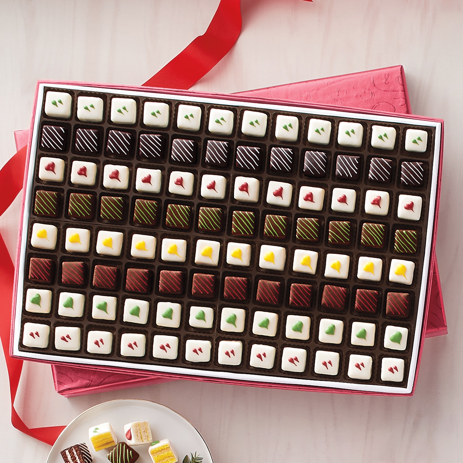 Christmas Petits Fours | Swiss Colony