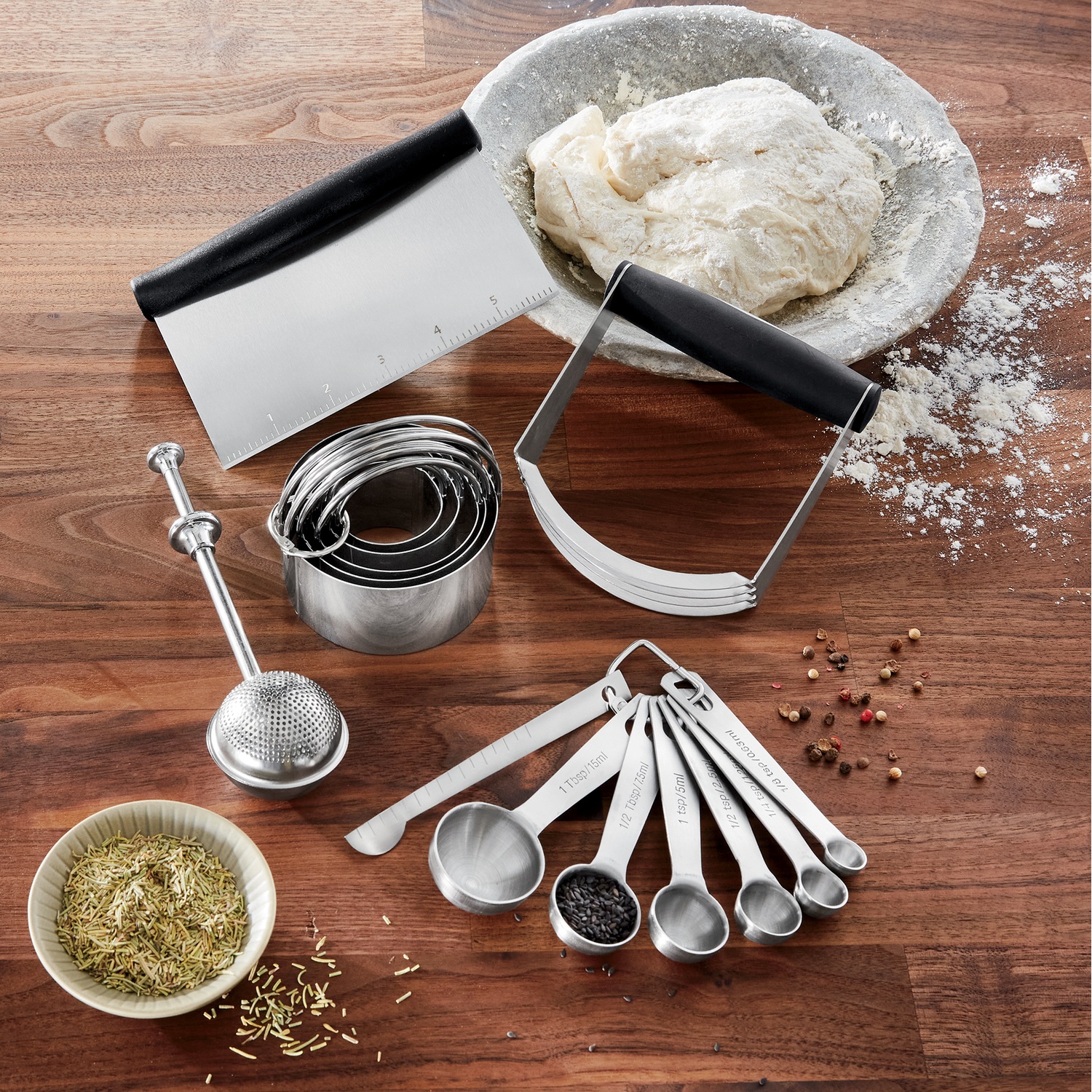 15Piece Bakers Tool Kit Swiss Colony