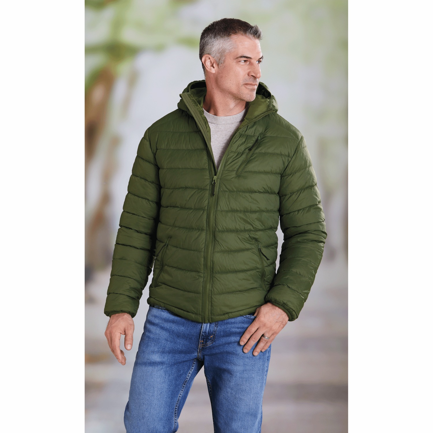 Green lightweight clearance puffer jacket