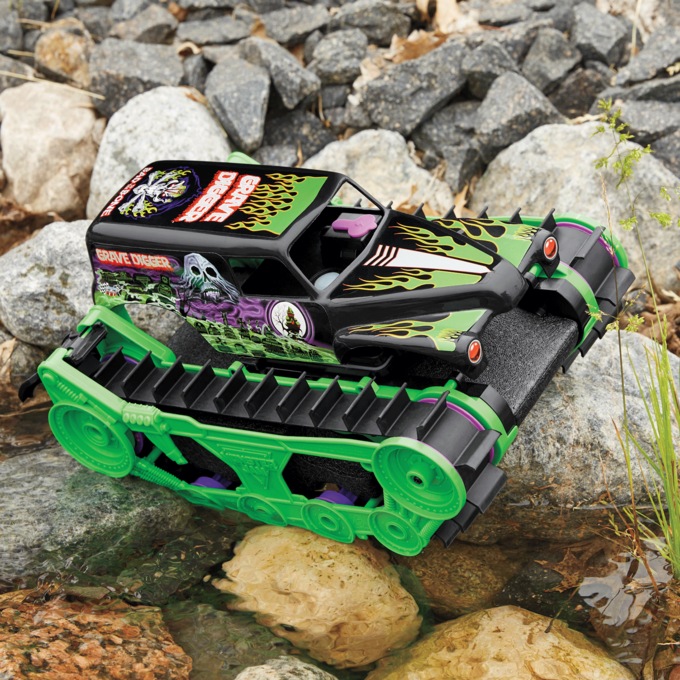 Monster Jam Grave Digger Trax RC, , large