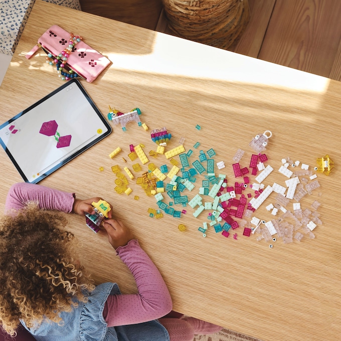 LEGO Classic Magical Transparent Box, , large