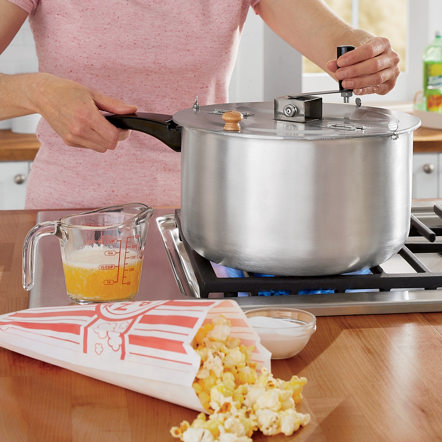 Cook N Home Stovetop Popcorn Popper with Crank, 6 Quart Stainless Stee