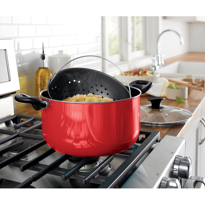 Pasta Pot with Strainer Lid- 5-Quart- Red 