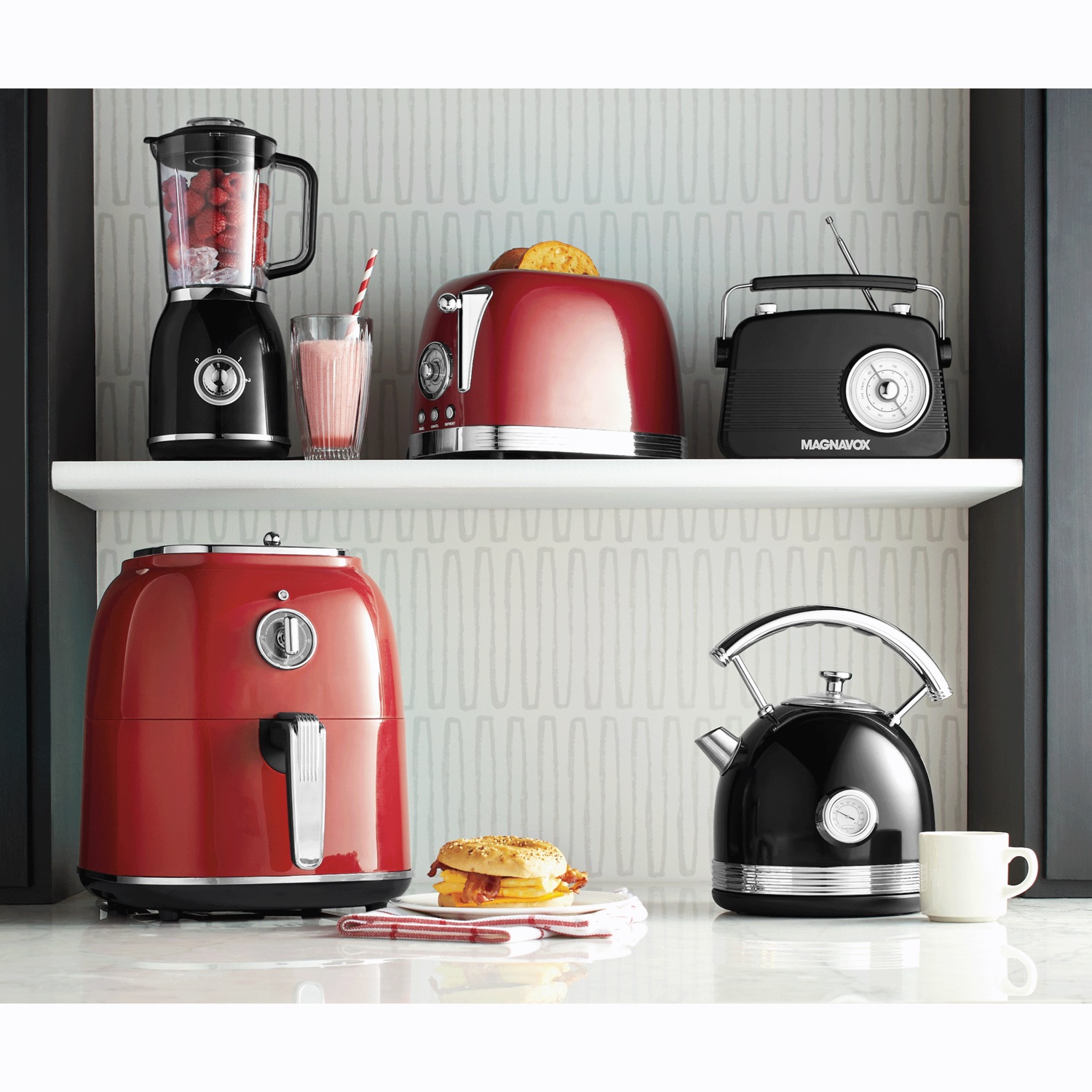 Retro Electric Kettle | Swiss Colony