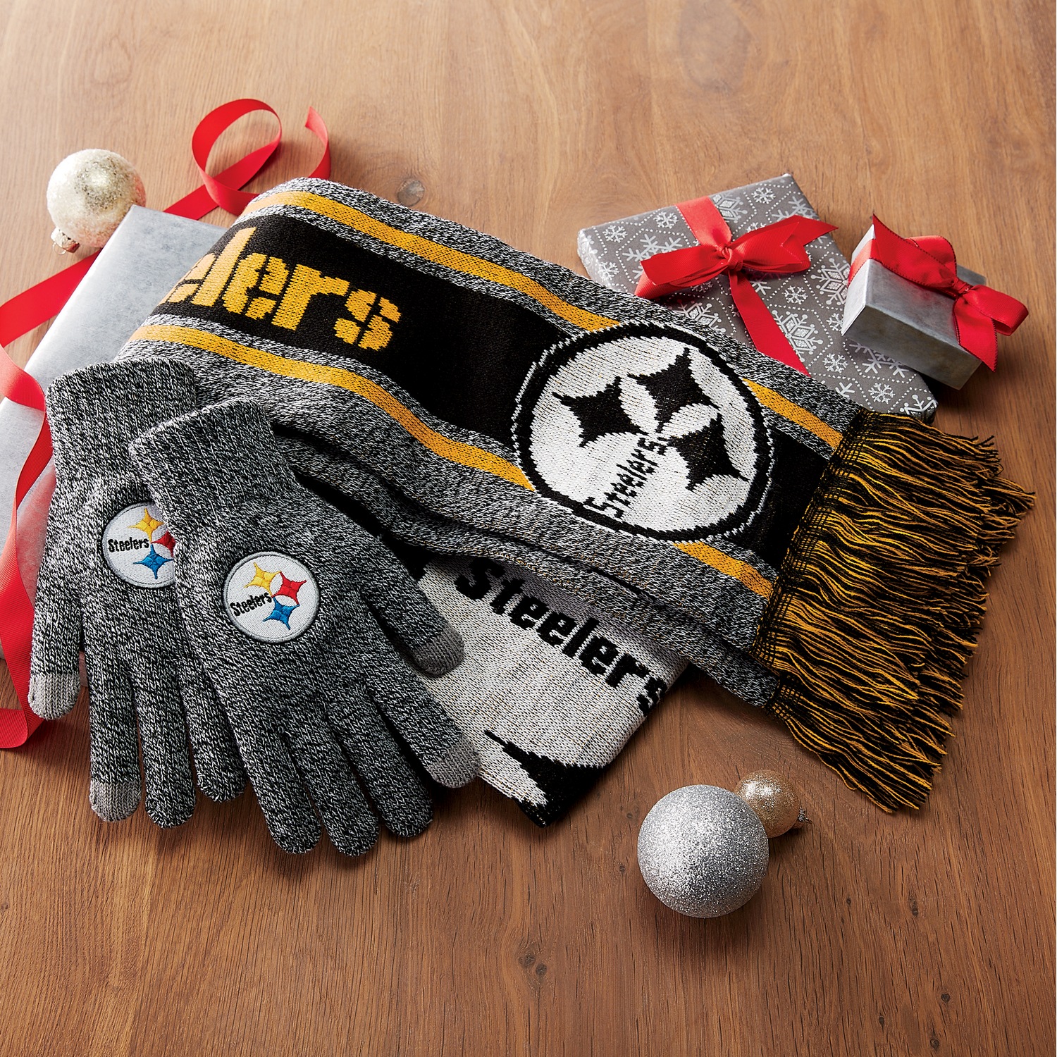 Pittsburgh steelers outlet scarf and gloves