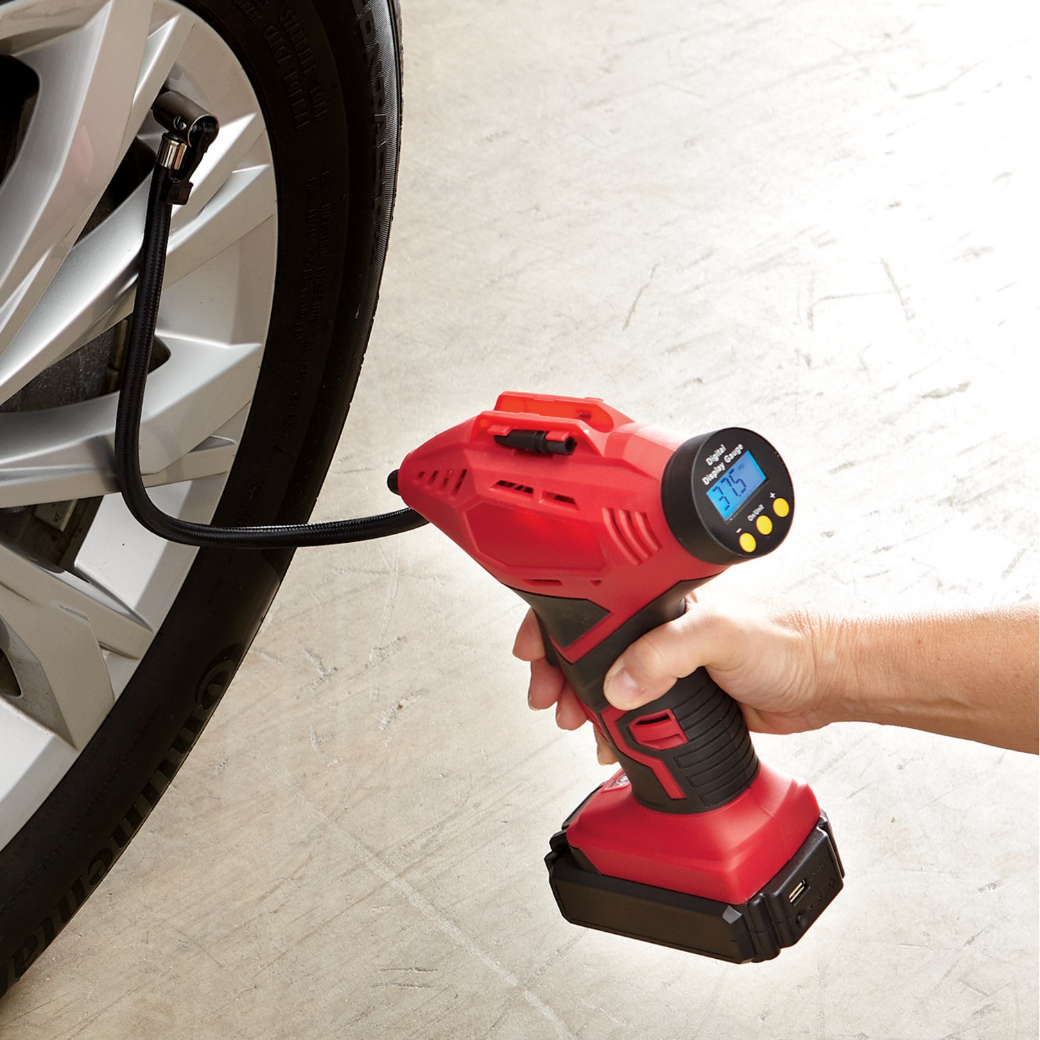 Cordless tire discount compressor