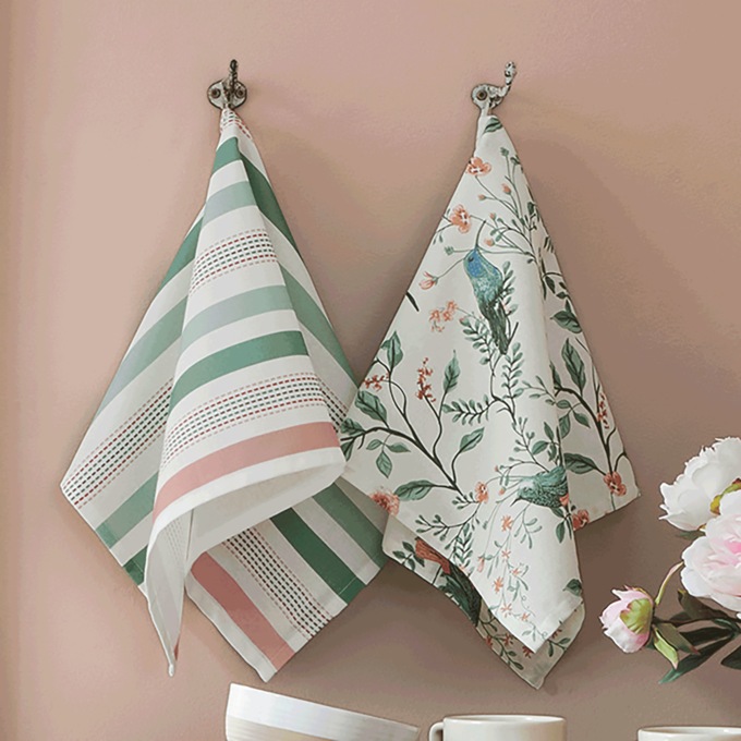 Set of 2 Romantic Kitchen Dish Towels, , large