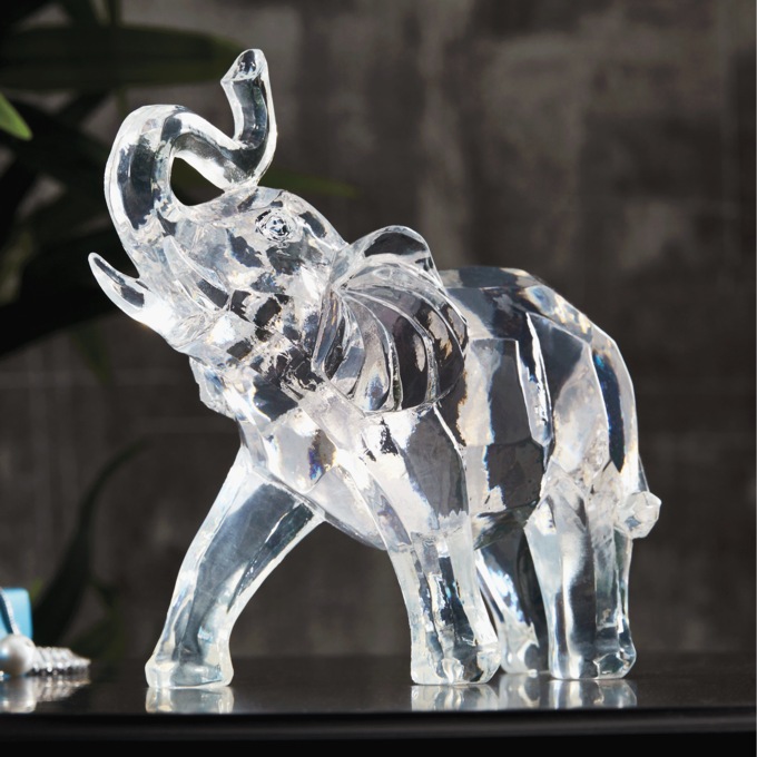 Dasha Diamonda Elephant Figurine | Swiss Colony