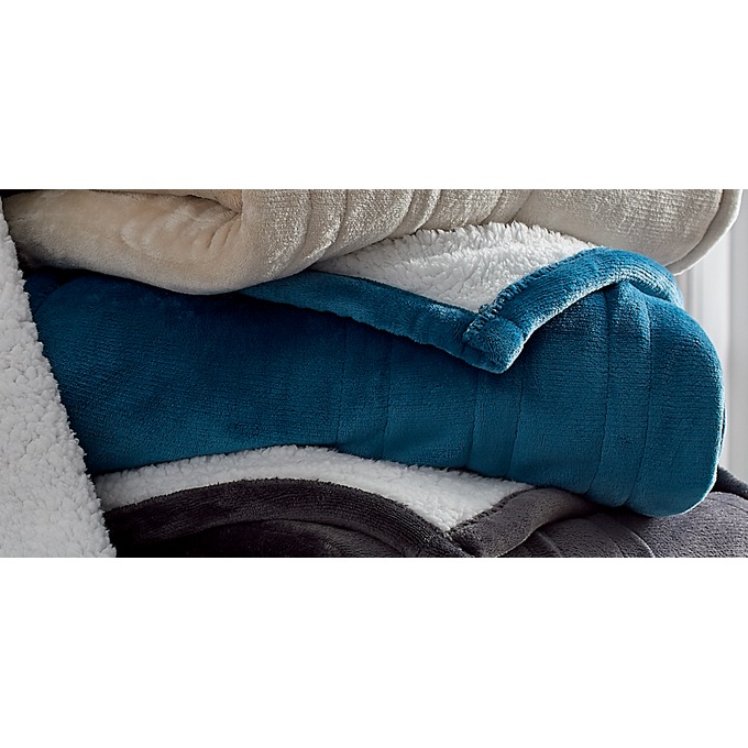 Westinghouse Reversible Plush Sherpa Heated Throw, , large