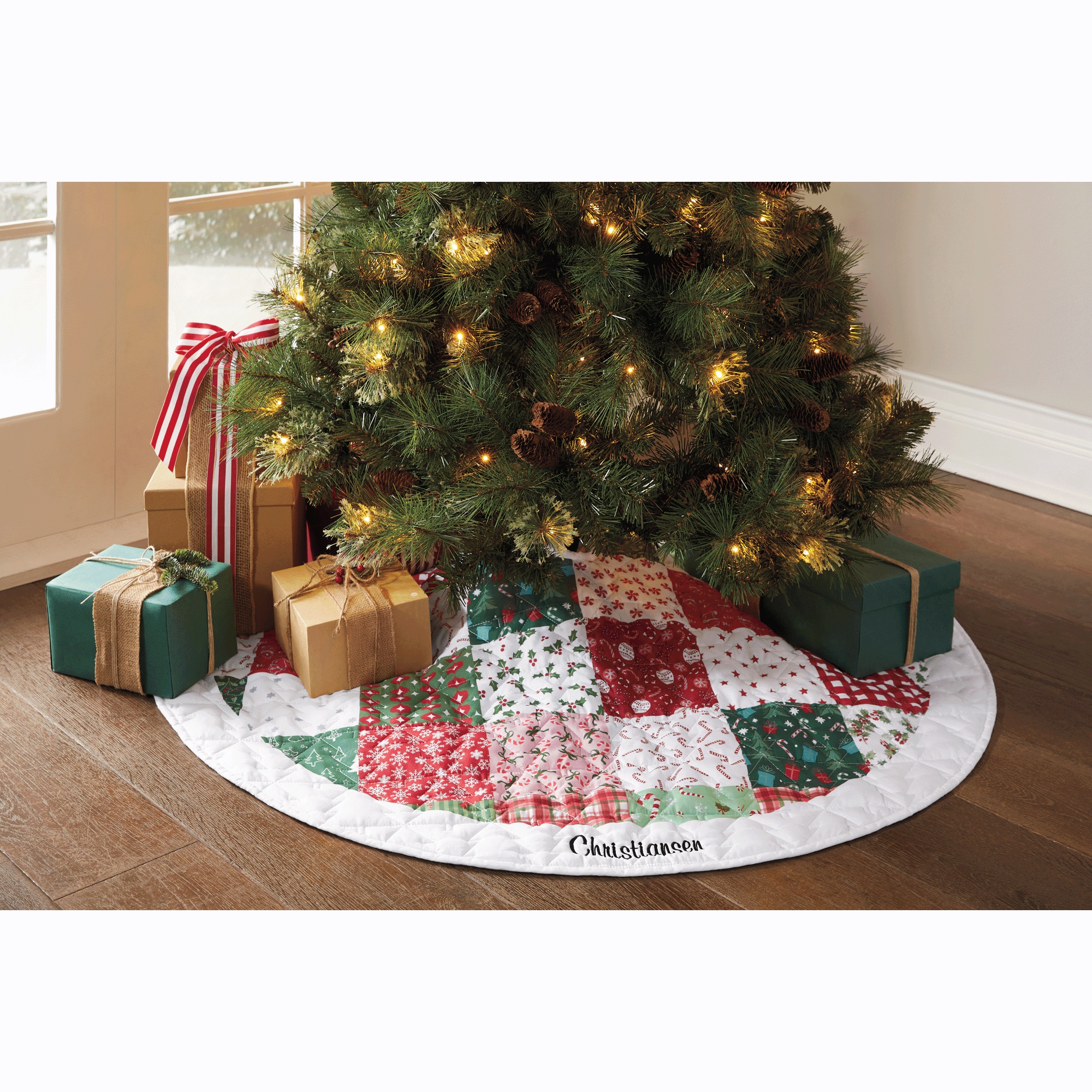 Puff Quilt Tree Skirt, , large