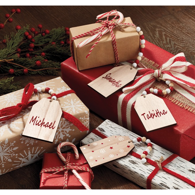 Set of 2 Personalized Holiday Name Tags, , large