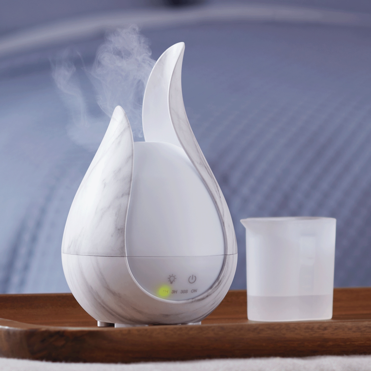 Color-Changing Faux-Marble Aroma Diffuser | Swiss Colony