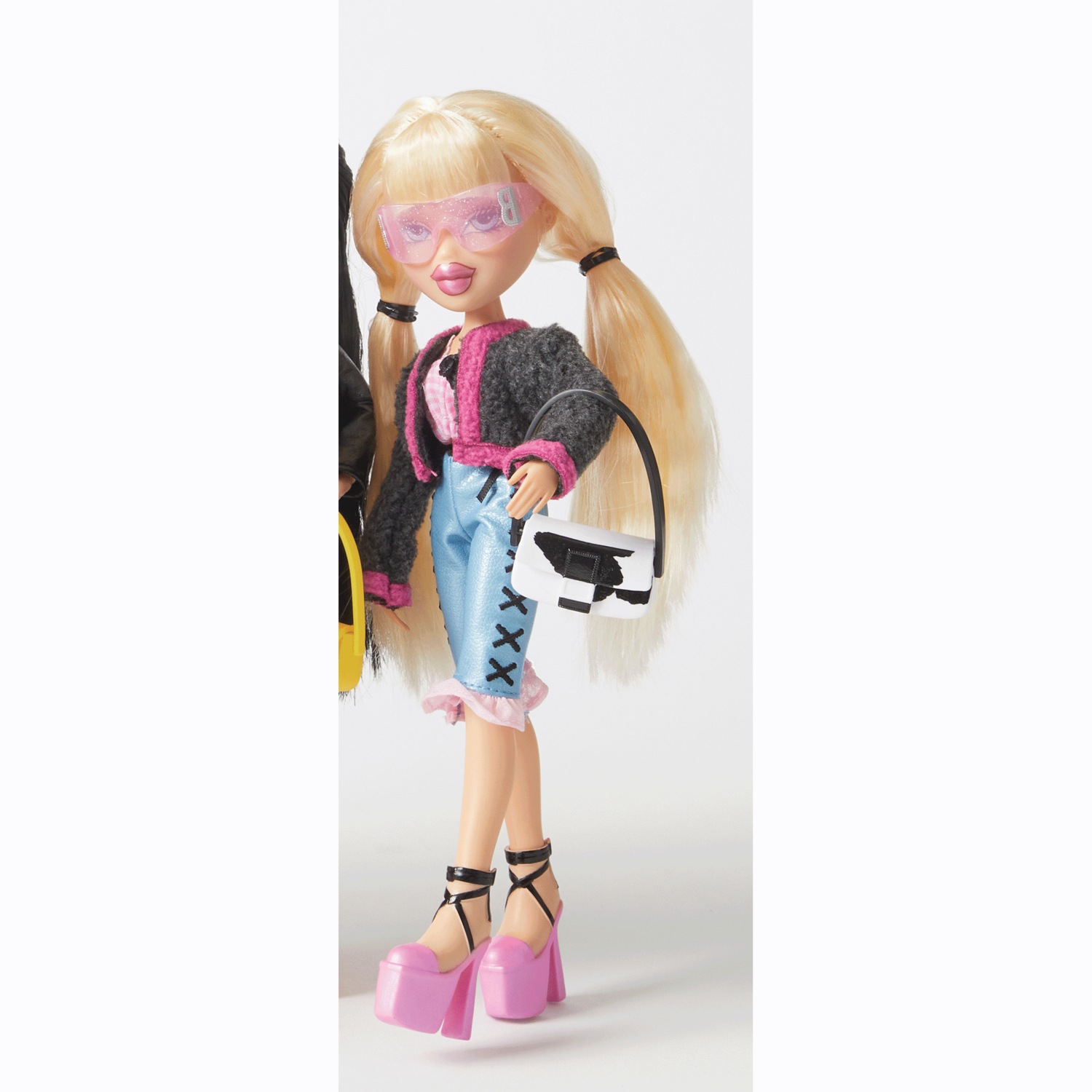 ブラッツ　Bratz ゴーイングアウト!　人形　3体セット ファッションドール ブラッツ Bratz ゴーイングアウト! 人形 3体セット ファッションドール
