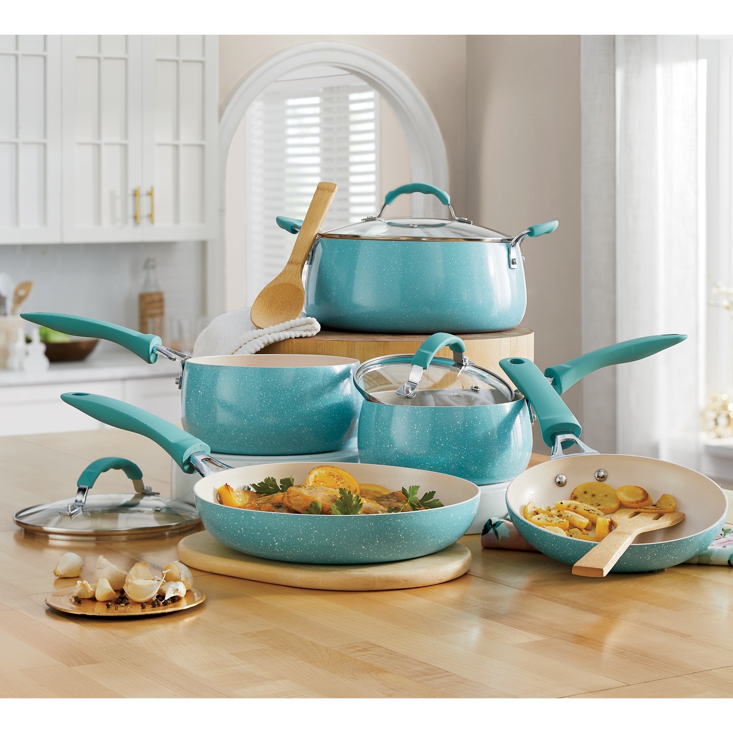 Dolly 10Piece Aluminum Cookware Set Swiss Colony