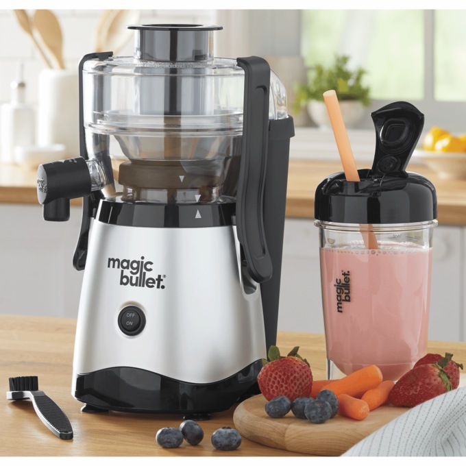 Magic bullet for juicing top