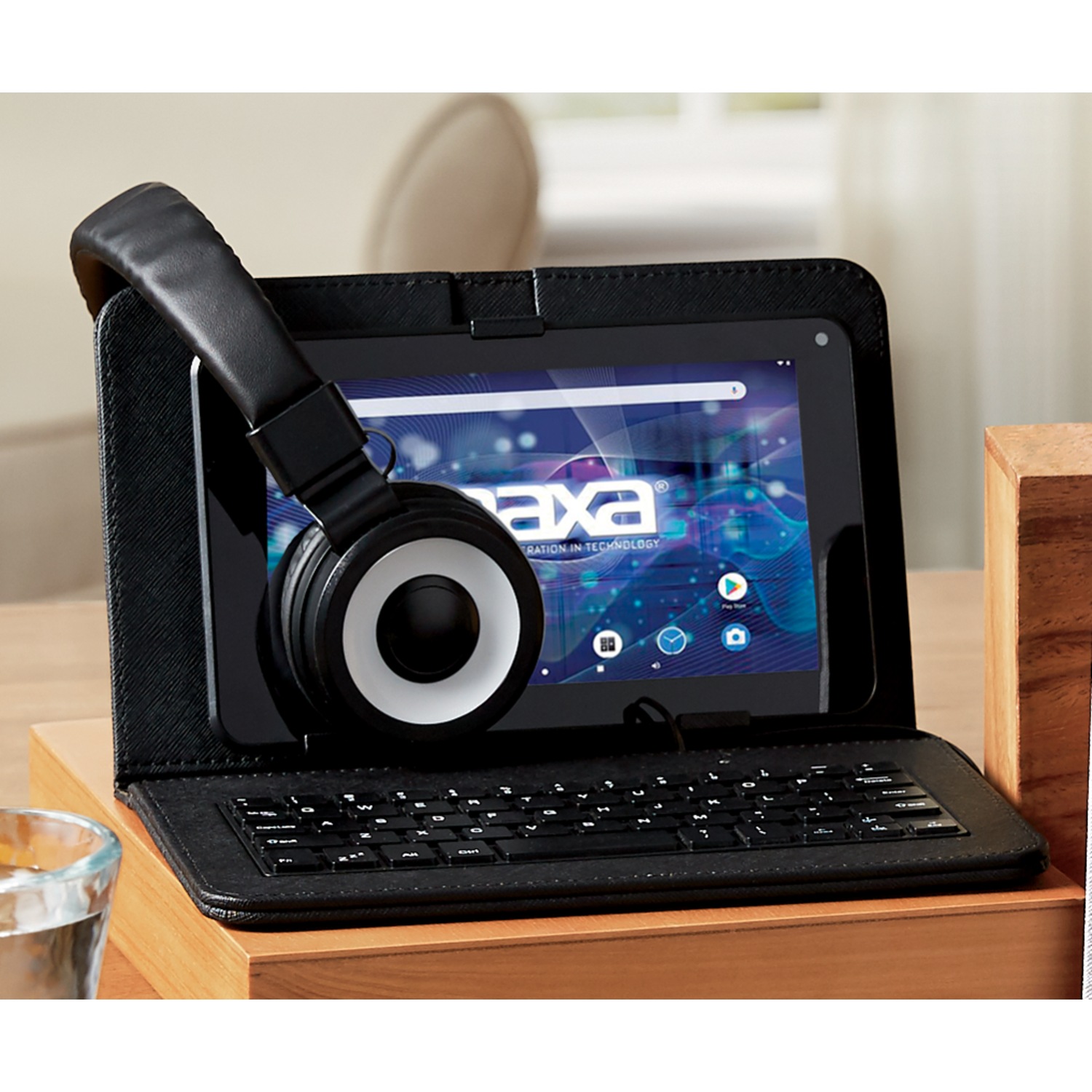 Naxa 10" Tablet with Keyboard and Headphones Swiss Colony