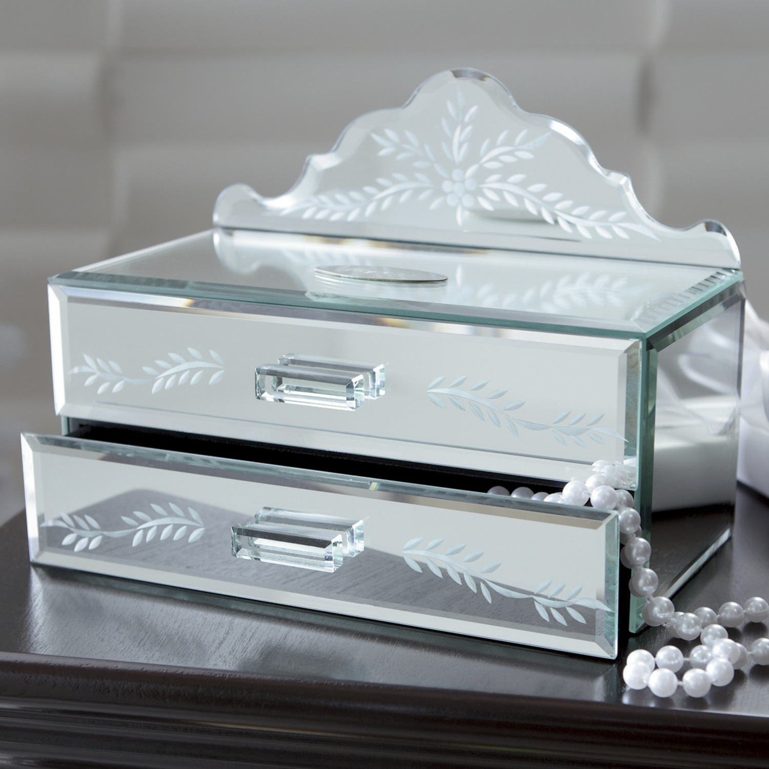 Personalized Jewelry Box Swiss Colony