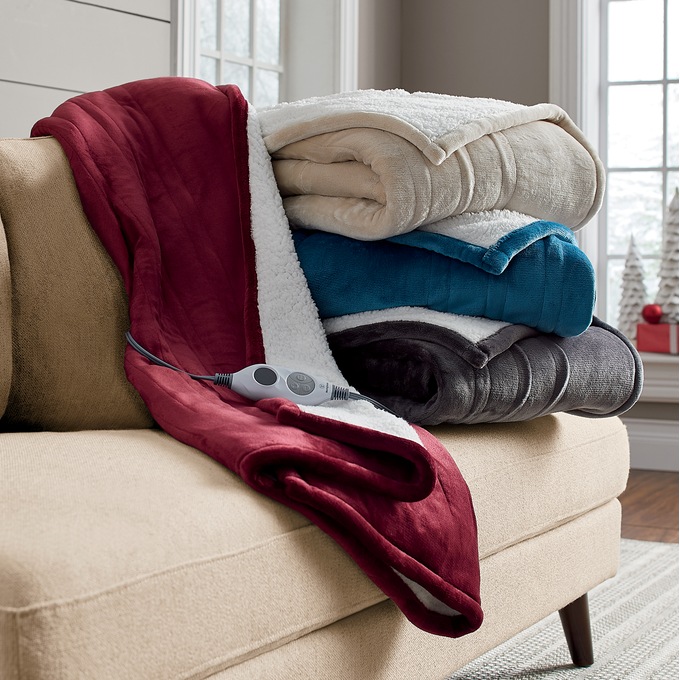 Westinghouse Reversible Plush Sherpa Heated Throw, , large