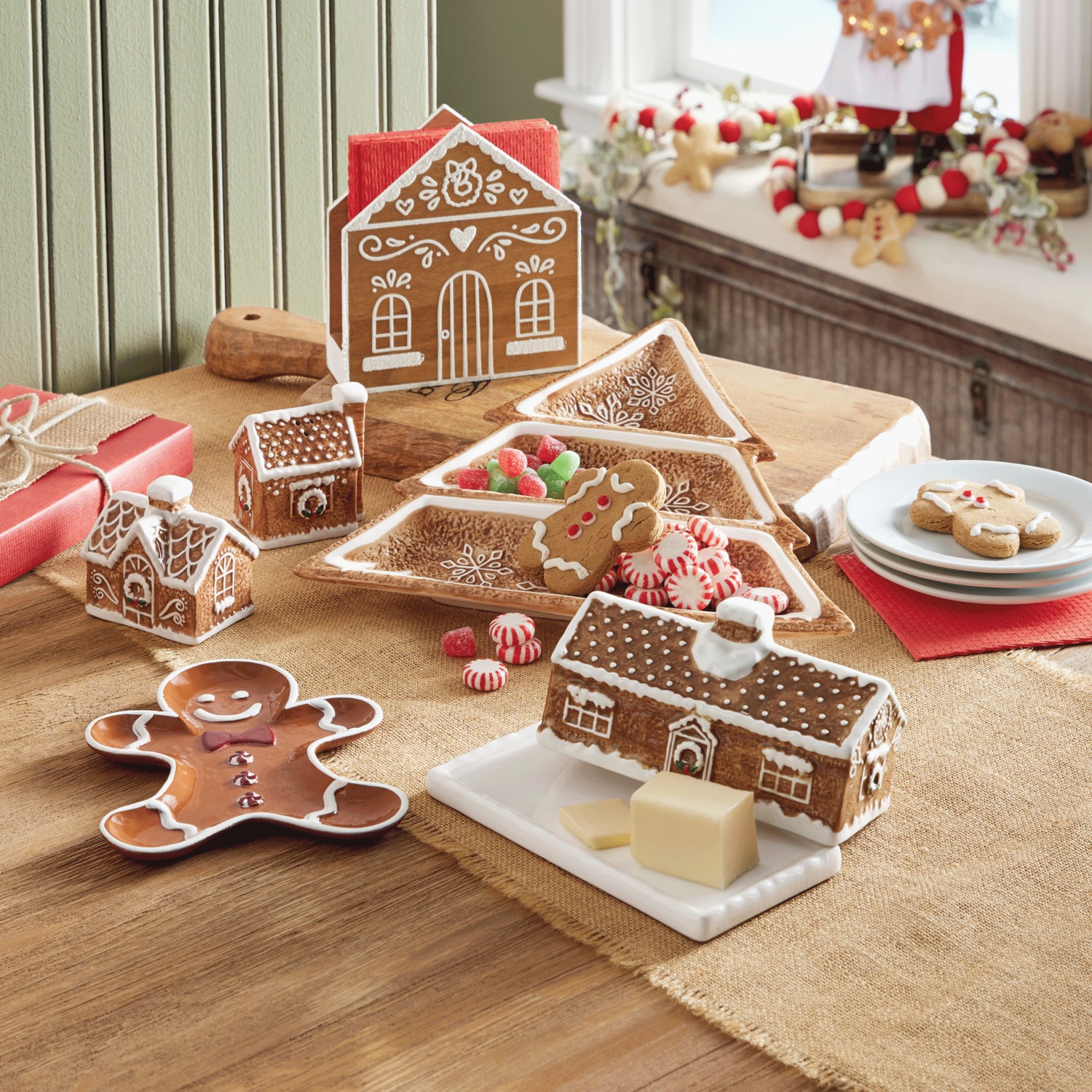 Martha Stewart Gingerbread Collection | Swiss Colony