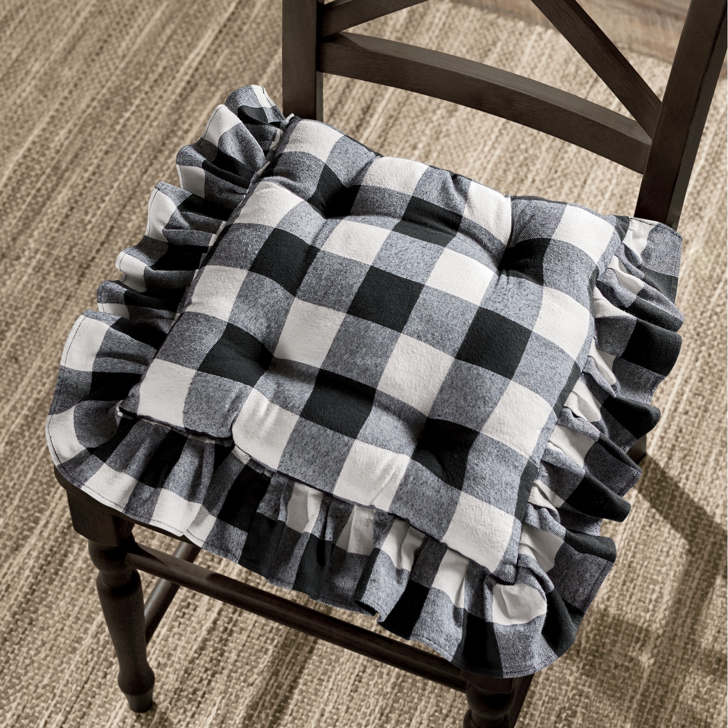 Black and white buffalo check chair pads hot sale