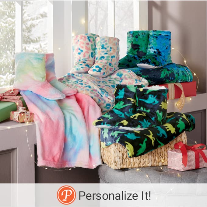 Blanket and discount slipper set