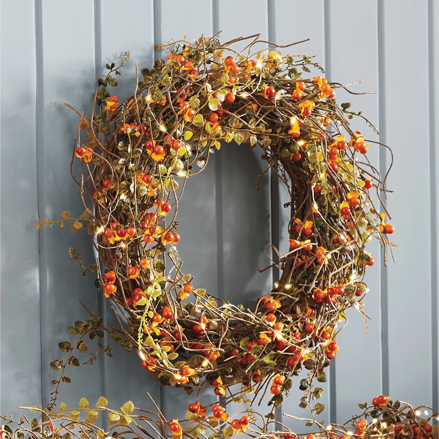 Lit Bittersweet Wreath | Swiss Colony